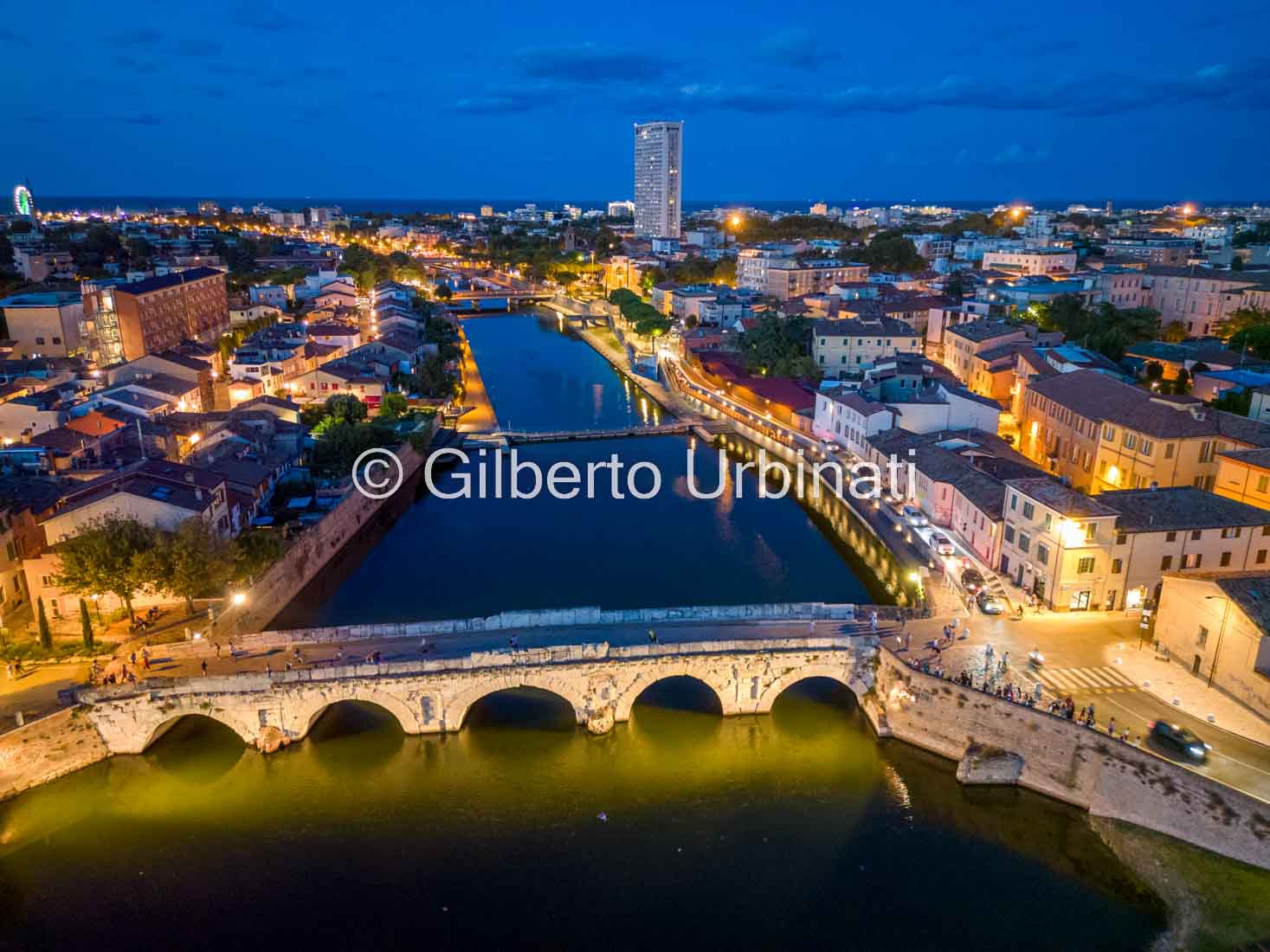 ponte notturno