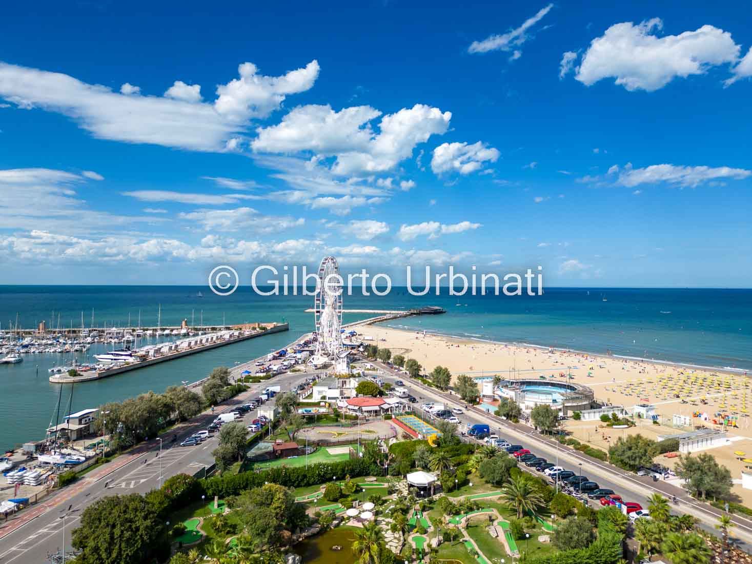 spiaggia marica centro