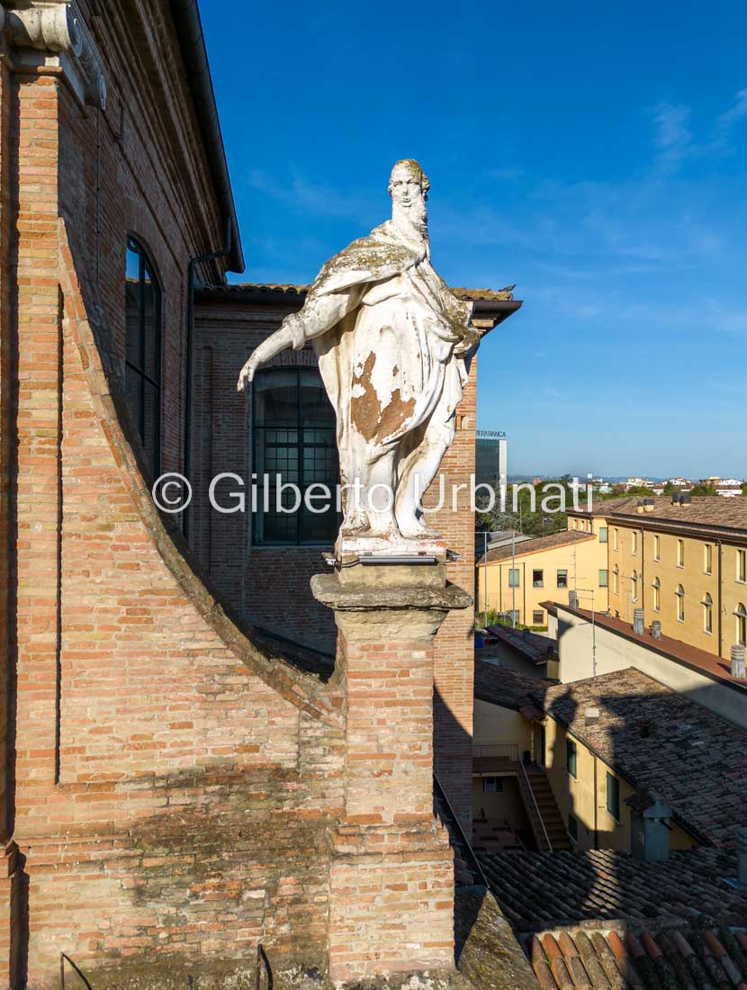 statua san giovanni