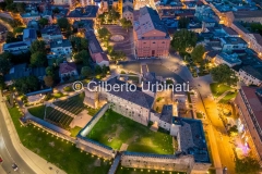 castello e teatro notturno C