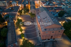 piazza e teatro